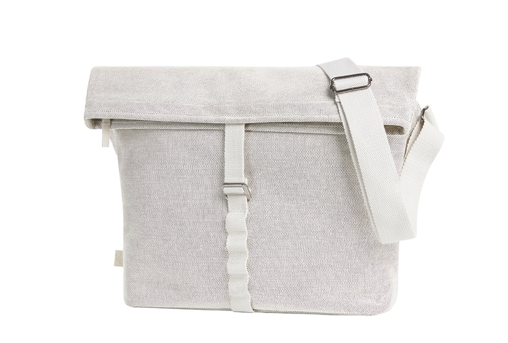 8b2bee37a0456ca080f864f6518f4f137b837b011f1b78f423a518abac92fe1d - Hidalgo