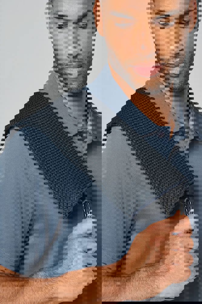 6fb38dd72b74659917ae14f4102feafd84a3b1fabfb548fc467a99ad834fe17c - Handdoekeninclusieflogo