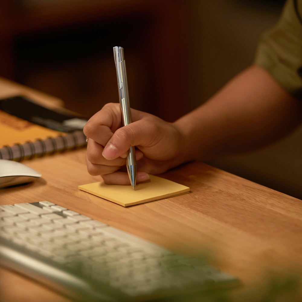 Making a note - Hidalgo