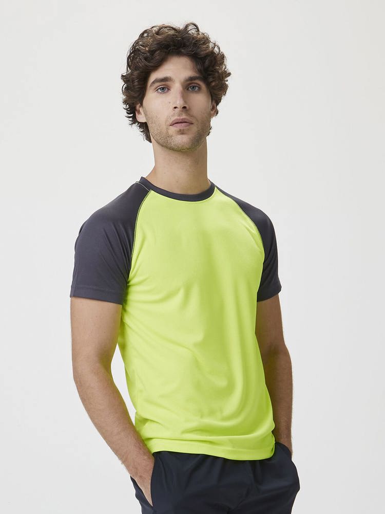 88c8febe16e3750f99d20f2ff74e8a19aa40fdfe2b6340659d670b30404928c3 - Sport Shirtontwerpen