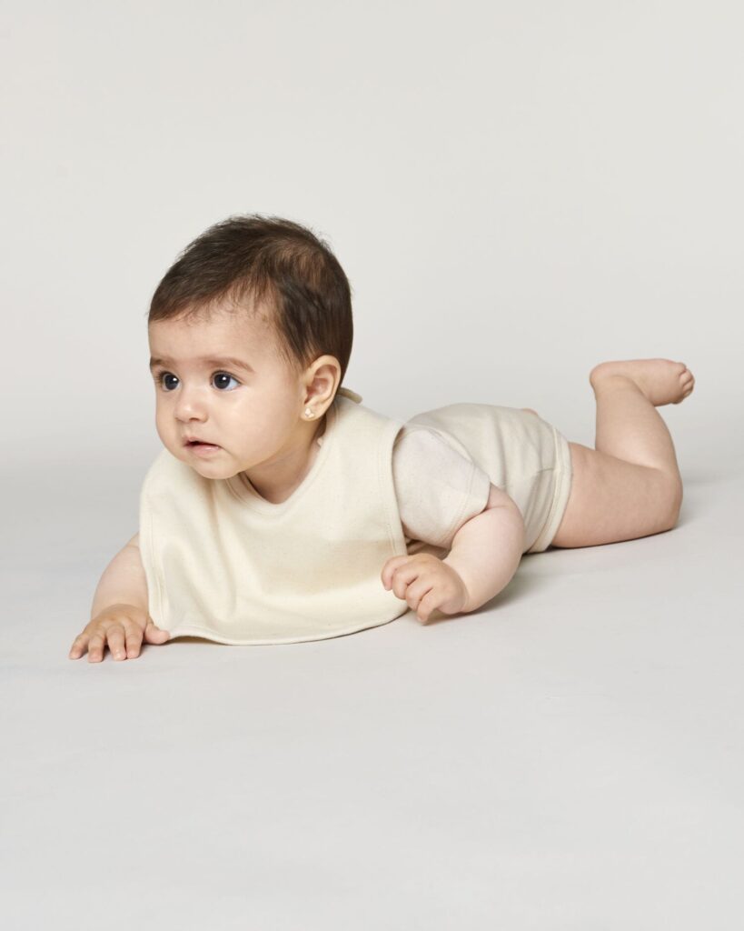 S/S Babyslabbetje, 210 gr/m²